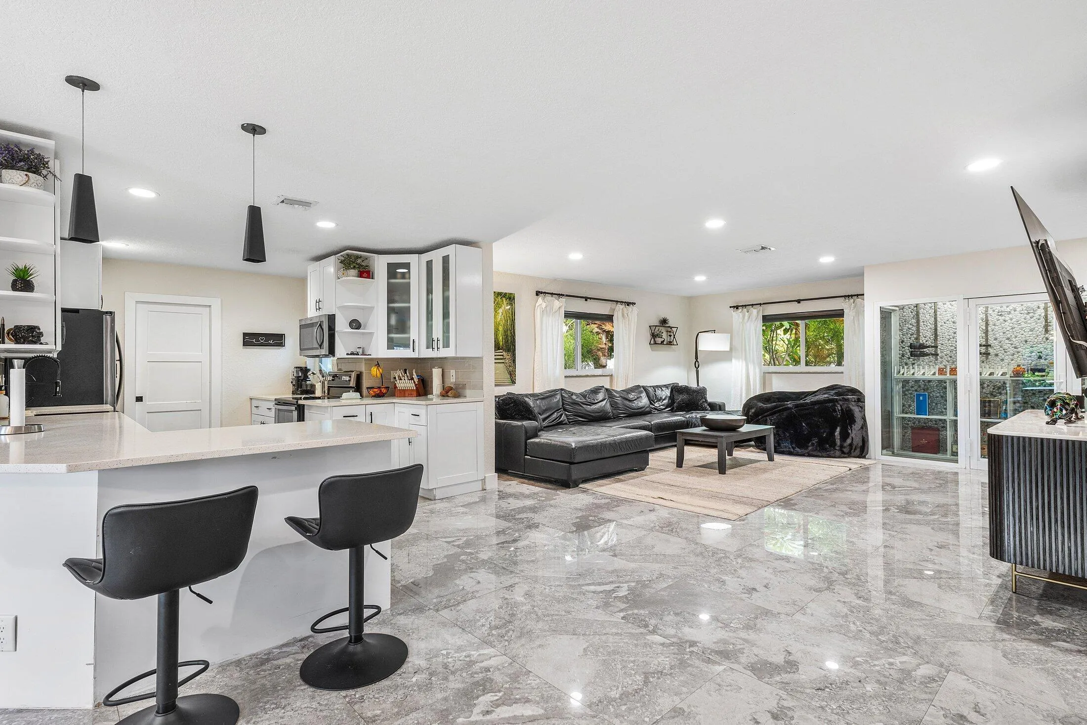 017-2200Southeast9thStreet-PompanoBeach-