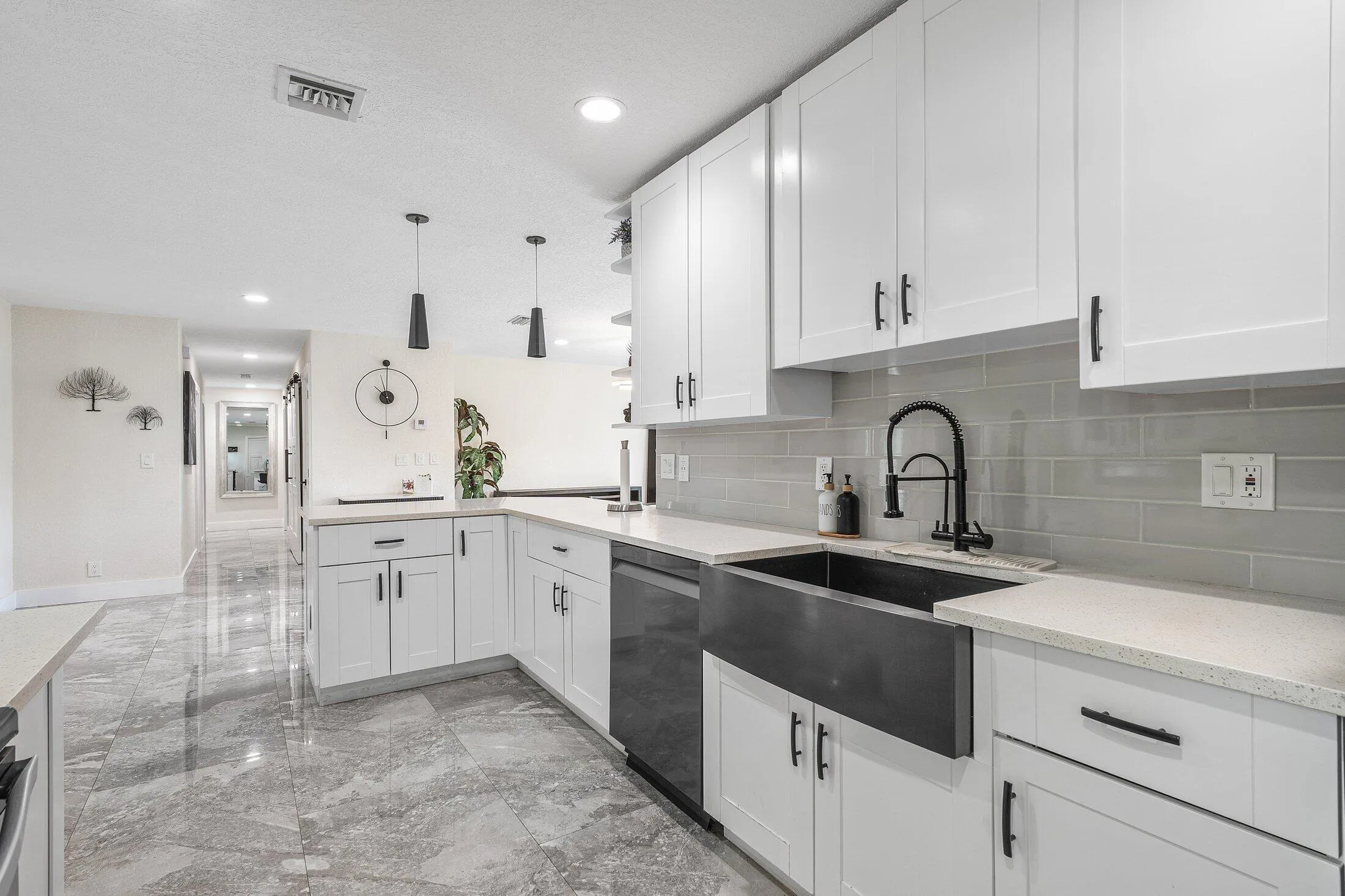 020-2200Southeast9thStreet-PompanoBeach-