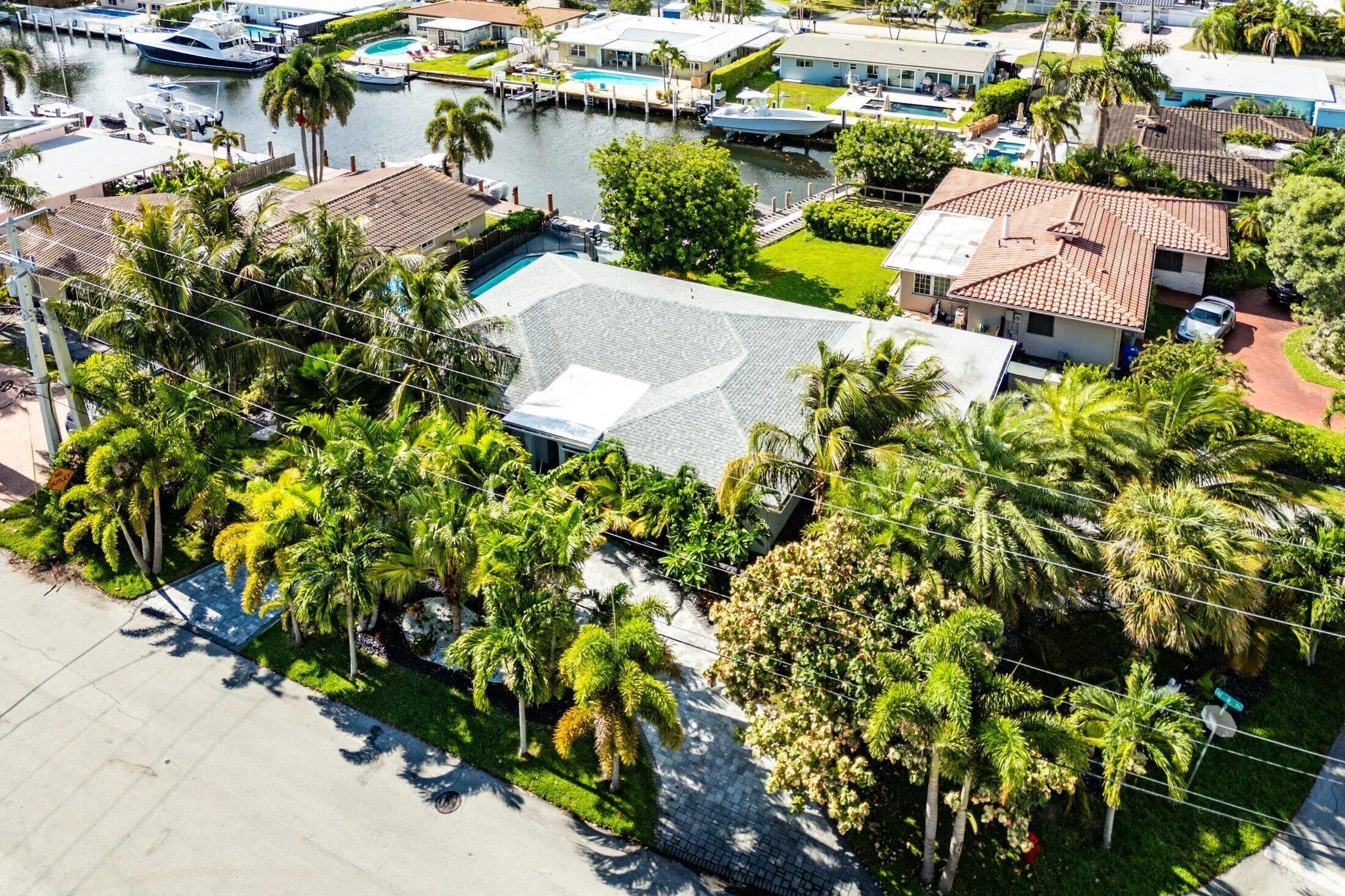 057-2200Southeast9thStreet-PompanoBeach-