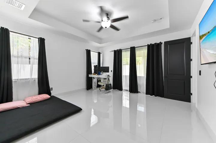 29 bedroom 02