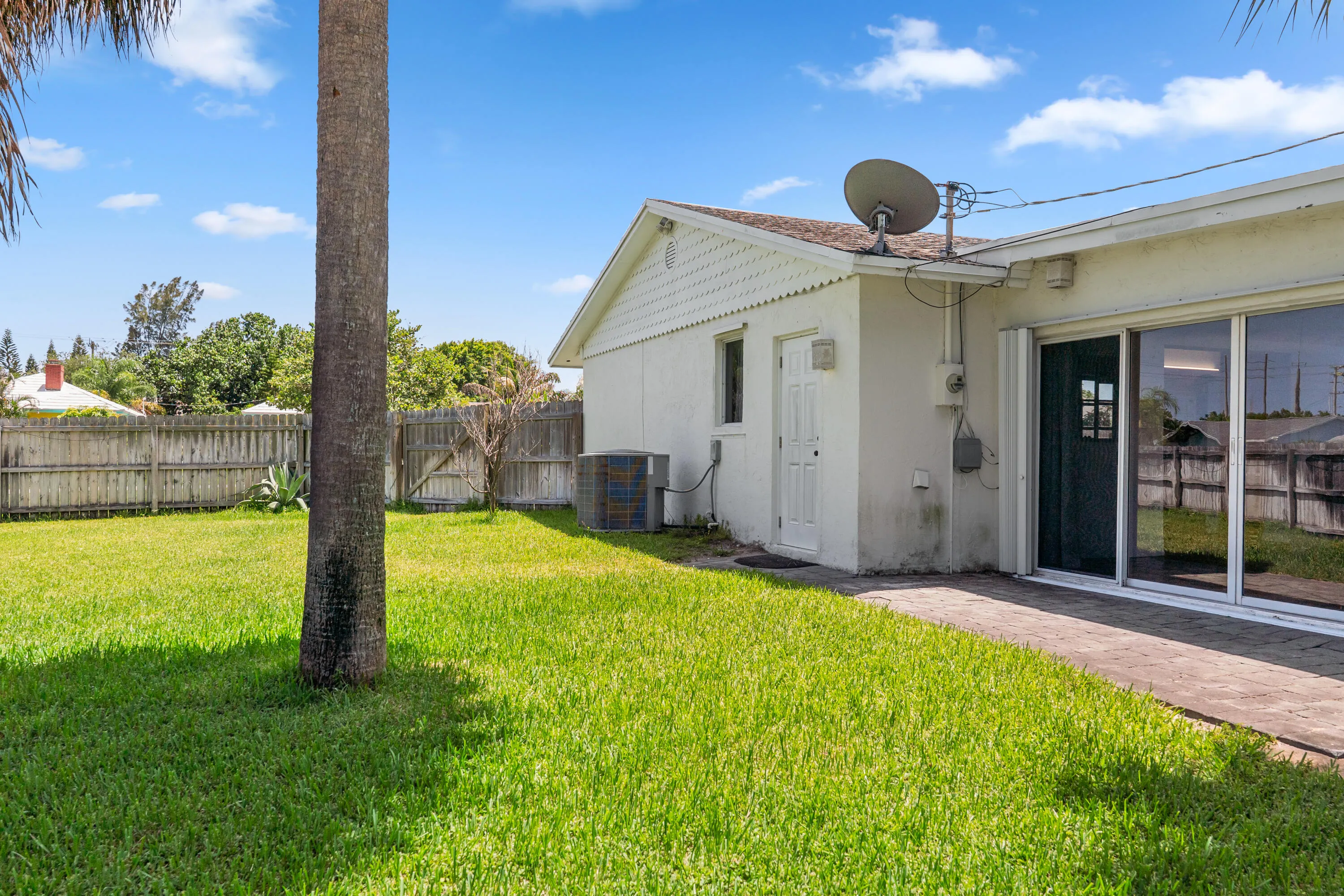 Property photo 28
