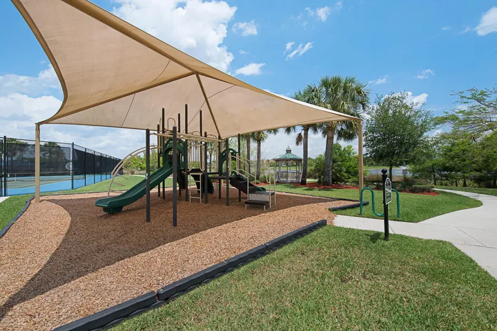 Bay-Hill-Estates_EZP_3597