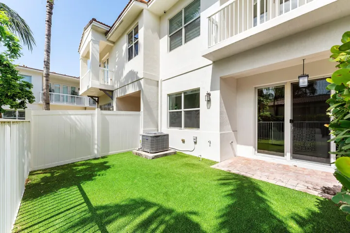 035-100Northwest69thCircle-52-BocaRaton-