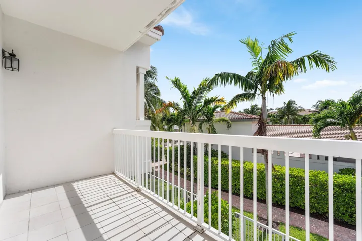 033-100Northwest69thCircle-52-BocaRaton-