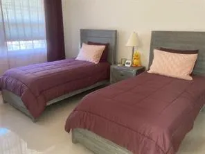 305 BED 2