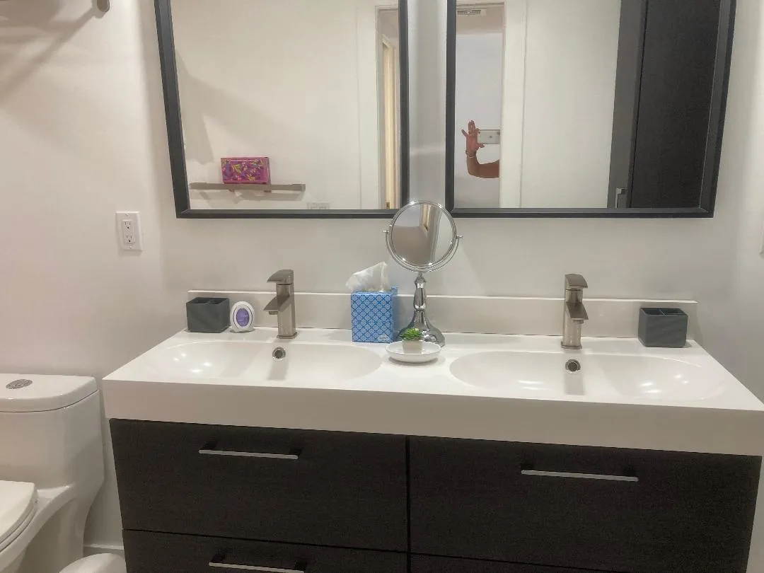 305 M BATH SINKS