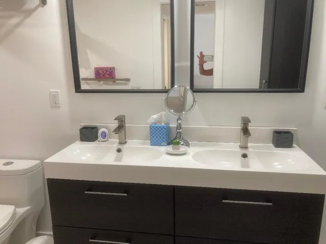 305 M BATH SINKS