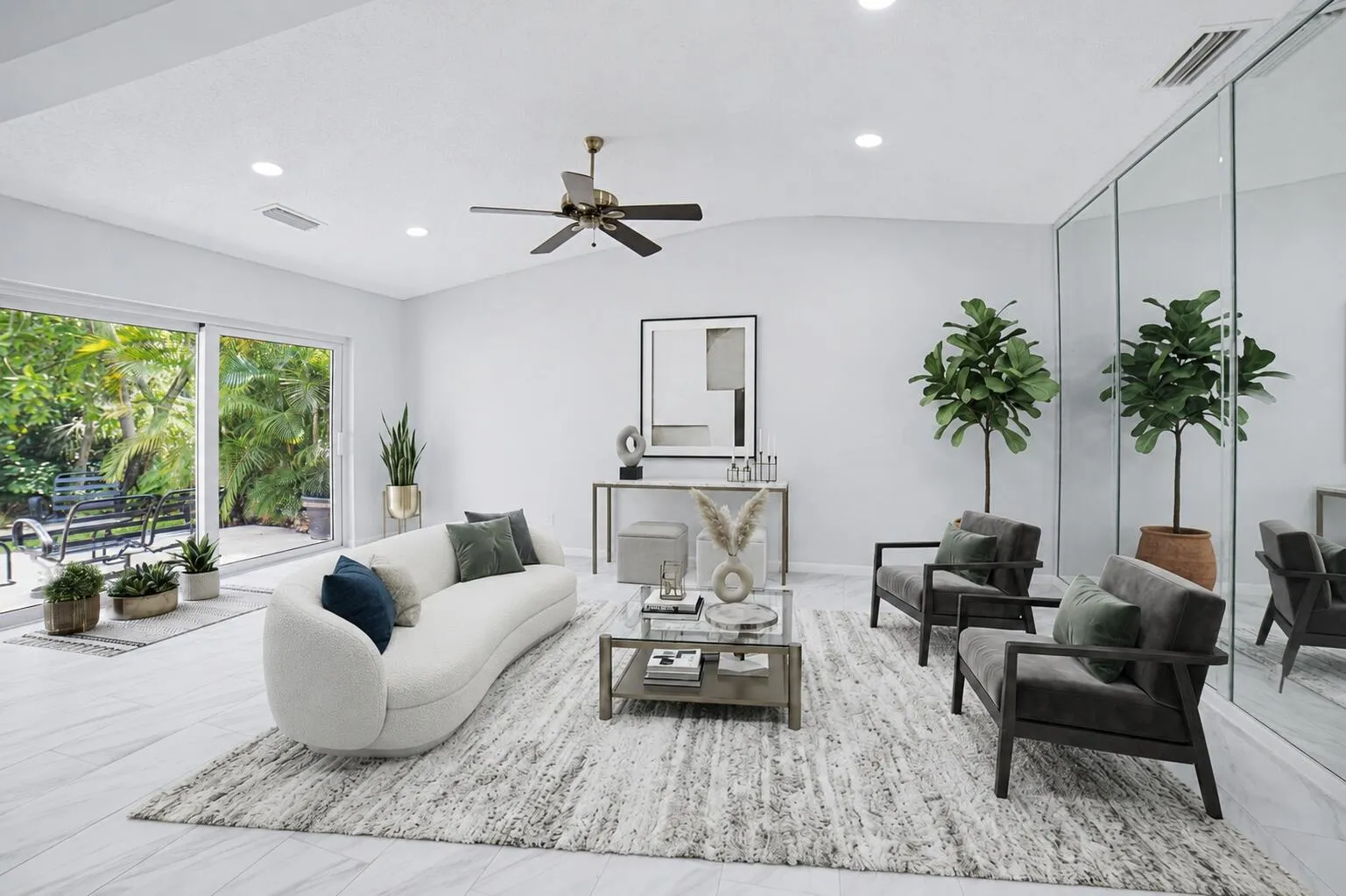 Den Virtual Staging