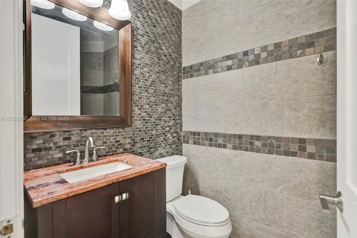 Downstairs Full Bathroom