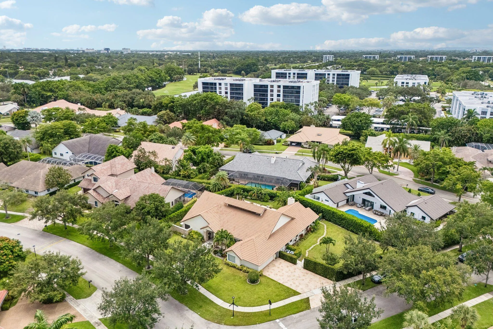 51-web-or-mls-Equestrian Dr-S1707-051