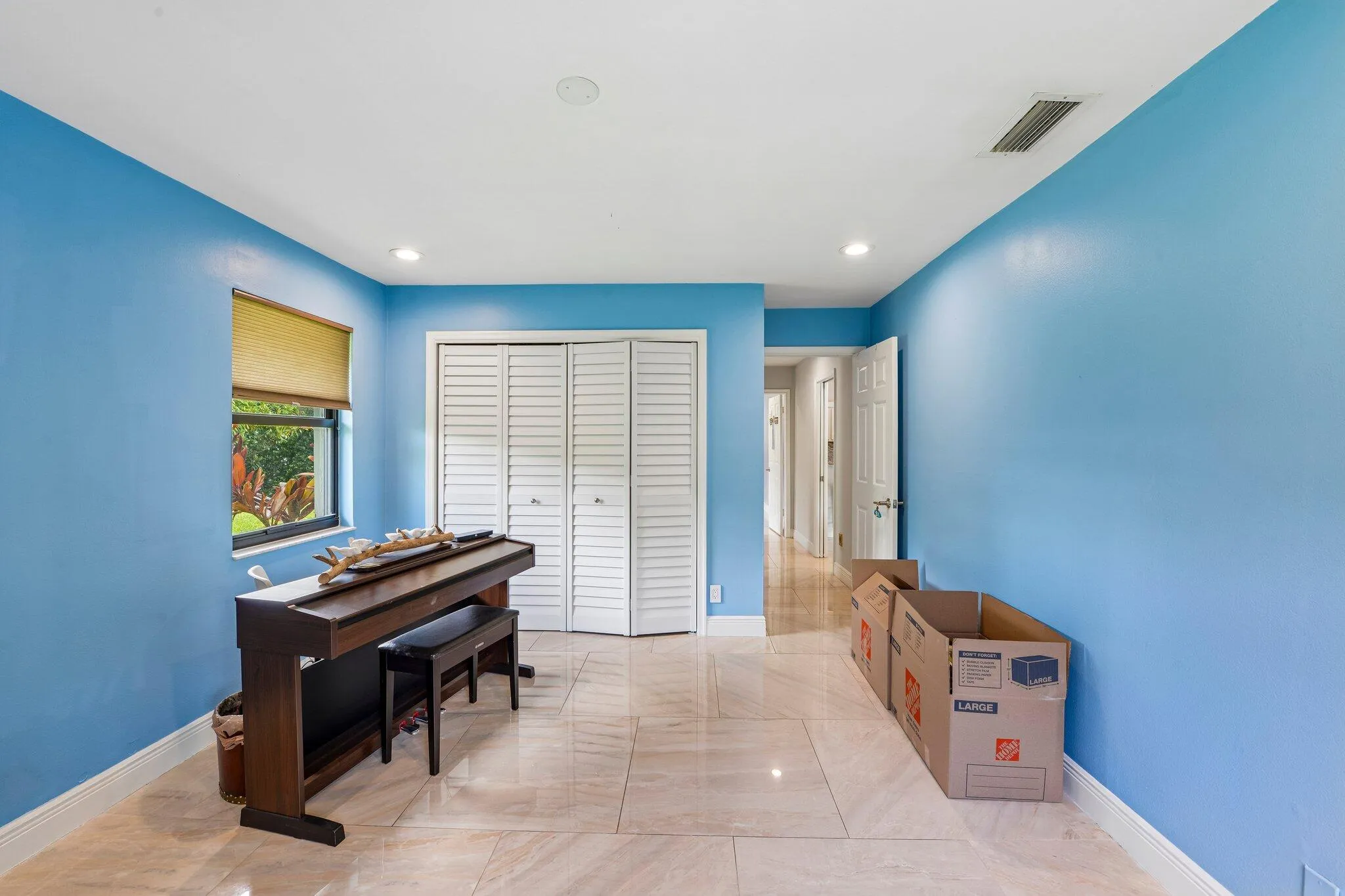 31-web-or-mls-Equestrian Dr-S1707-031