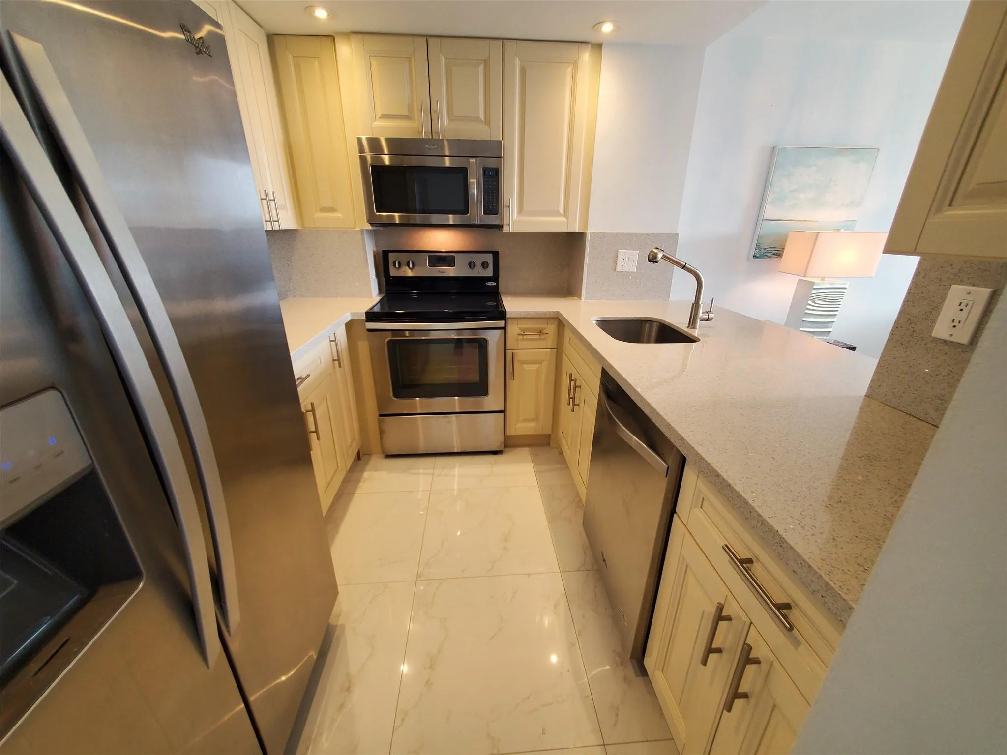 Small and Open Kitchen ...