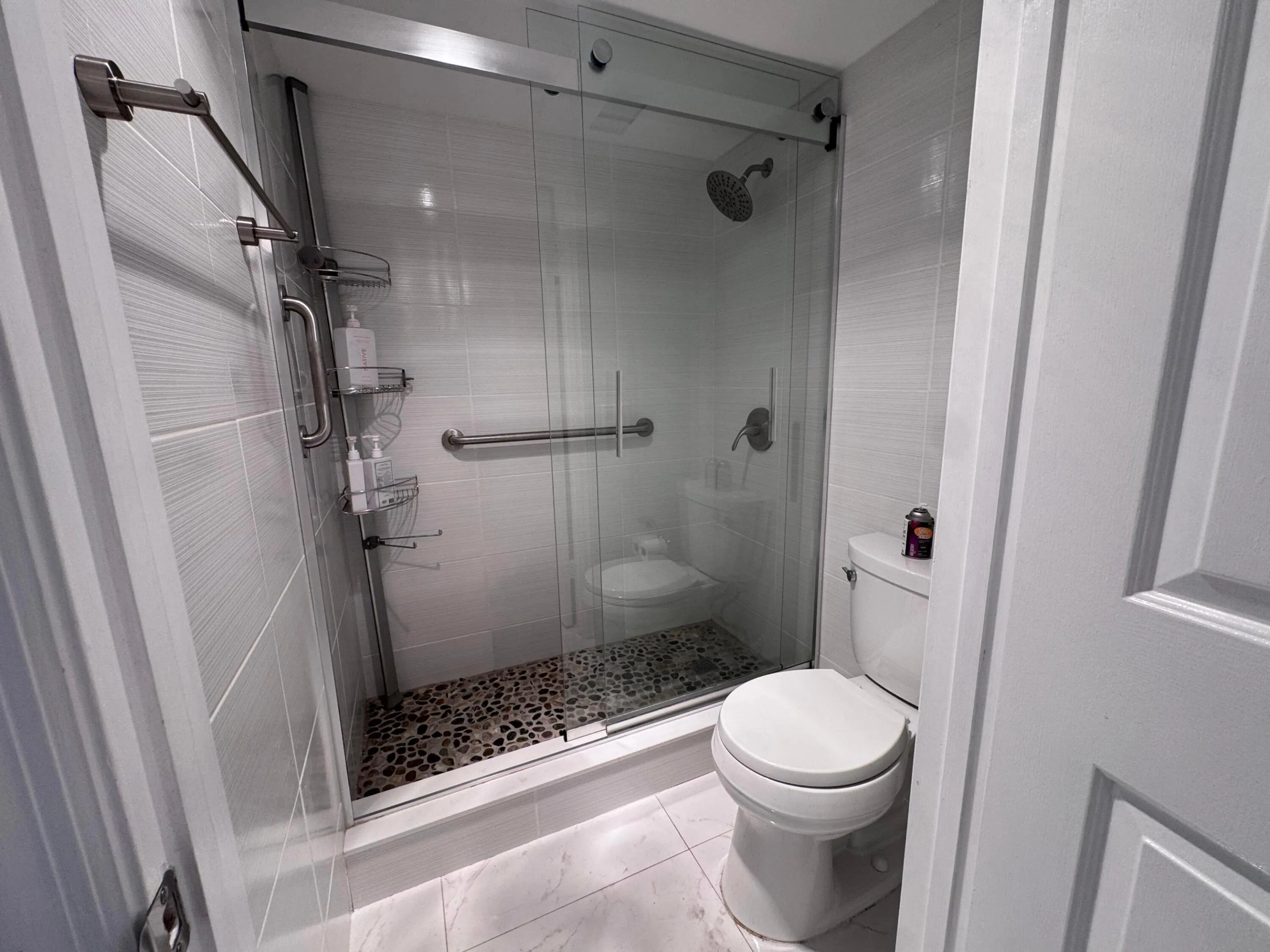 Walk in shower ...