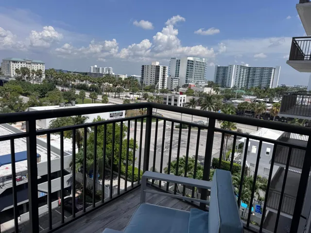 Good size balcony with great West and NW views ...