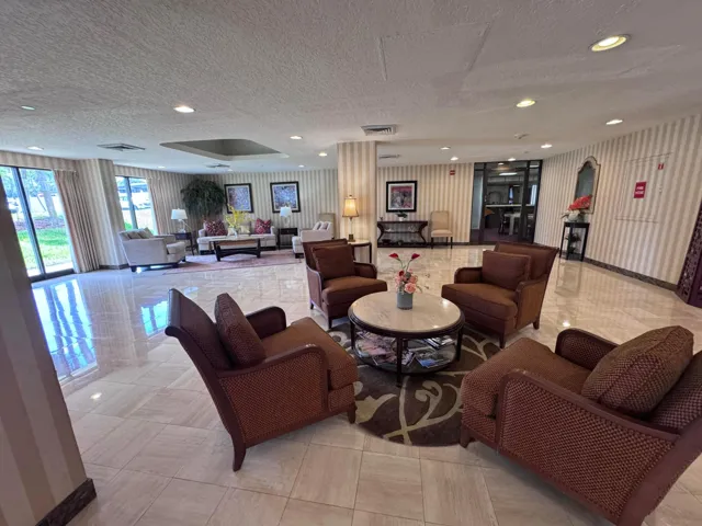 Confortable seating available.