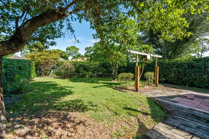 43-web-or-mls-A7409489