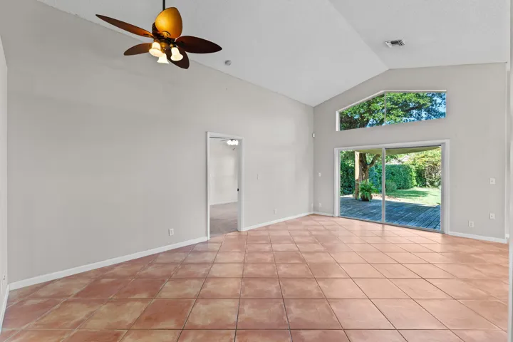 7-web-or-mls-A7409524