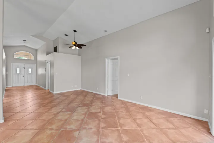 5-web-or-mls-A7409527