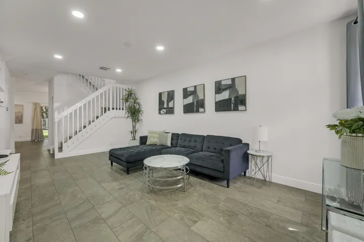 House-10