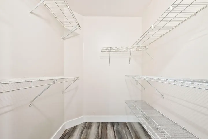 16-web-or-mls-4498-dogwood-cir