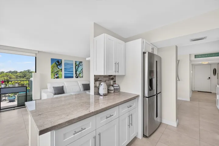 1301-516 Kitchen