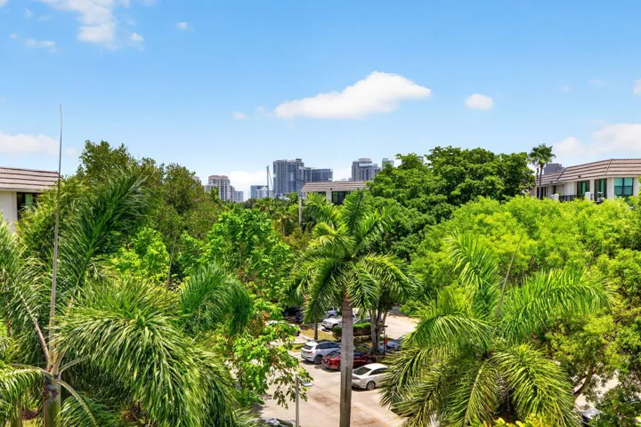 1301-516 Views E to Downtown FLL