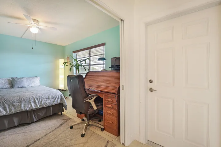 15_1141_Calamondin_Terrace_Apt_20215_mls