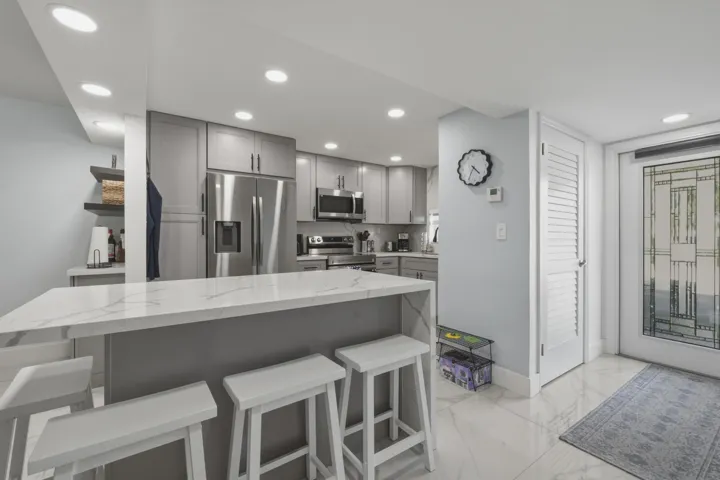 10. Kitchen Some Foyer