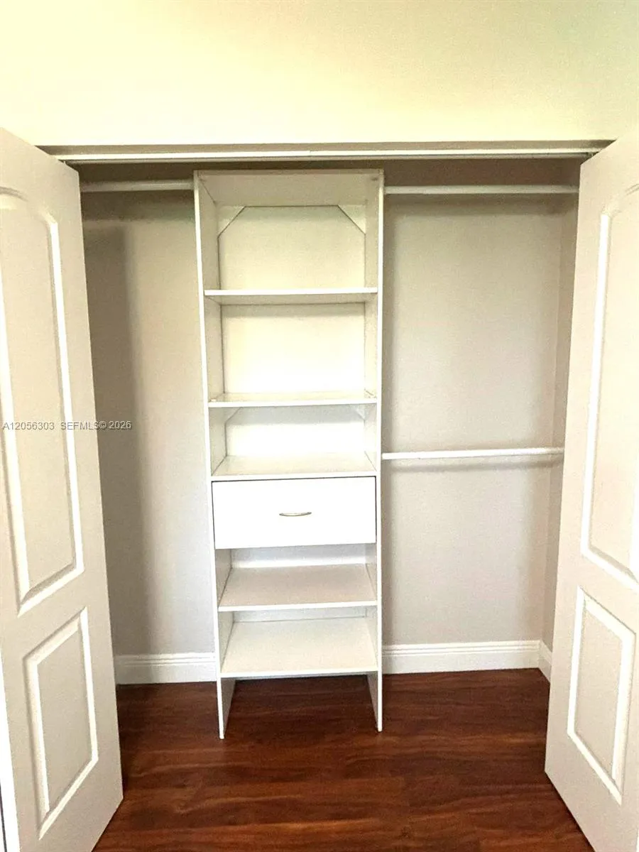 Property photo 44