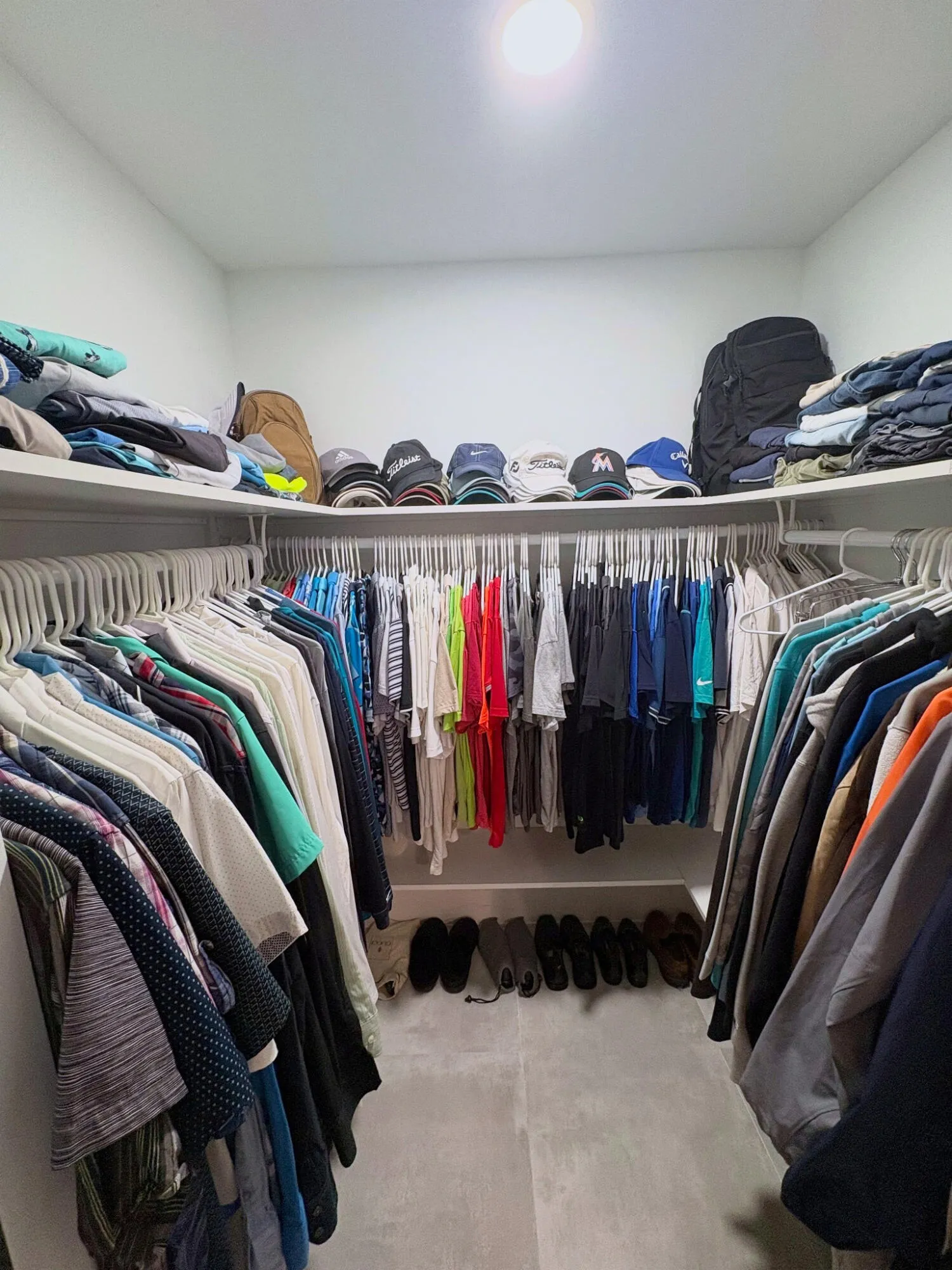 Walk-in Closet
