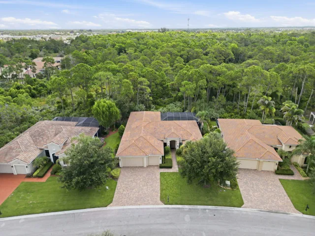 66-web-or-mls-2553_NW_Crystal_Lake_Dr_Dr