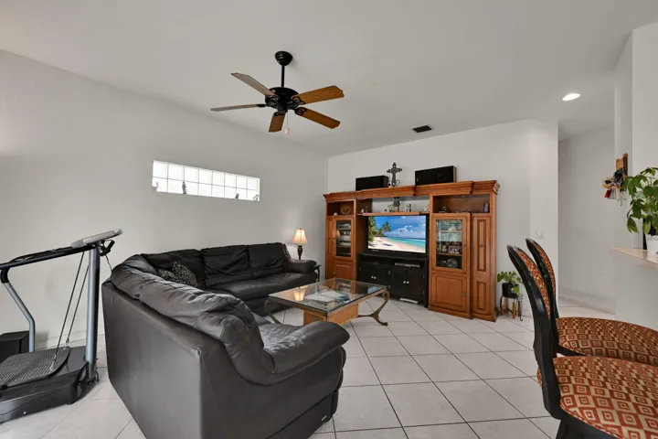 11650 NW 48th Ct Coral Springs 00023