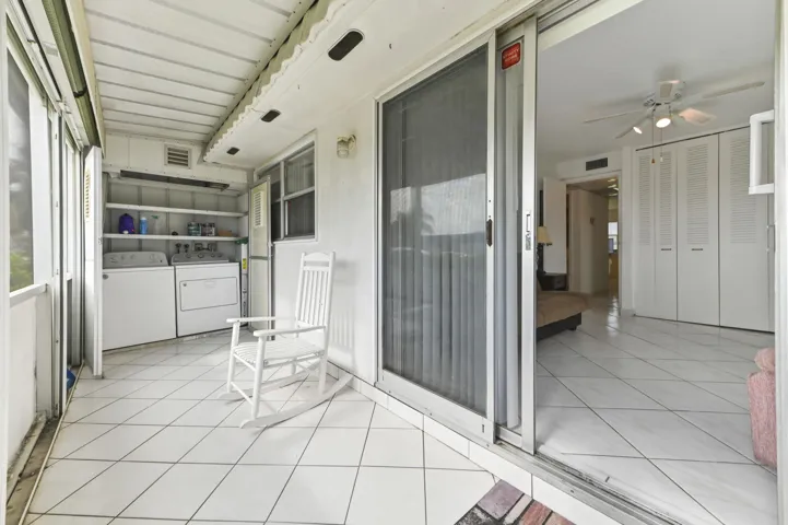 21 Patio 01
