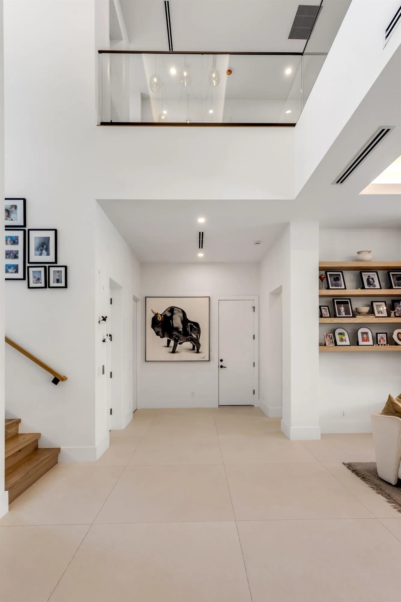 FOYER_LEFT