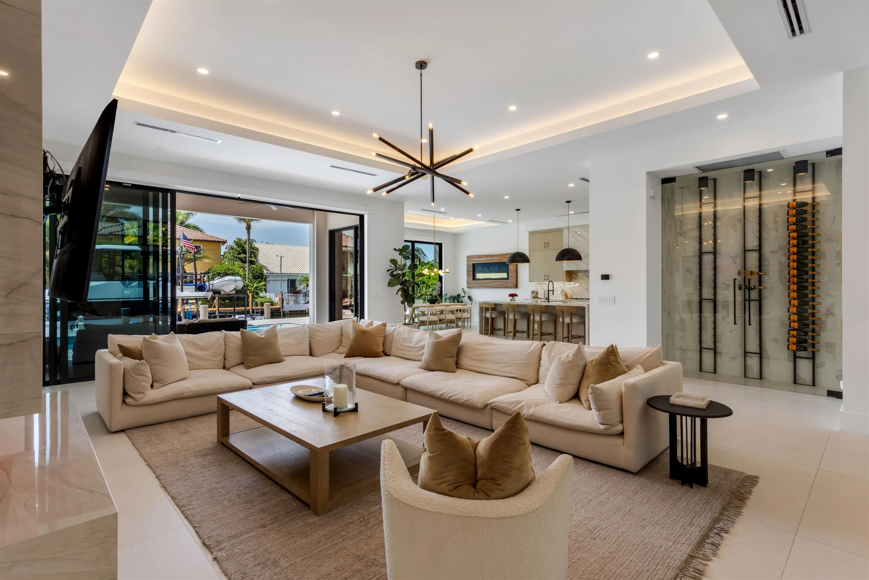 LIVING_ROOM_TO_KITCHEN