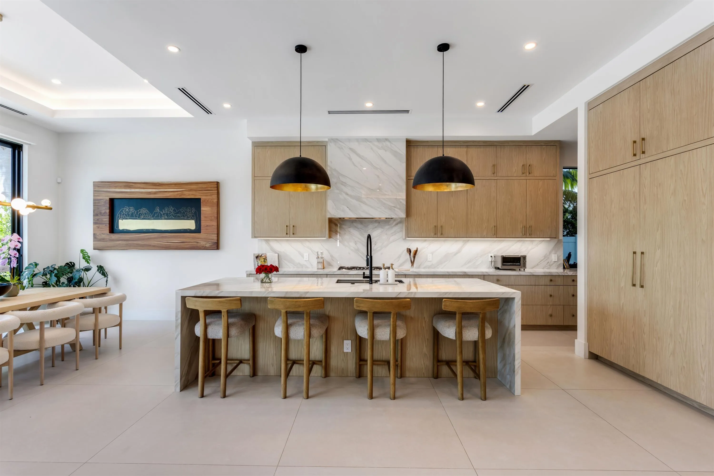 KITCHEN_STRAIGHT