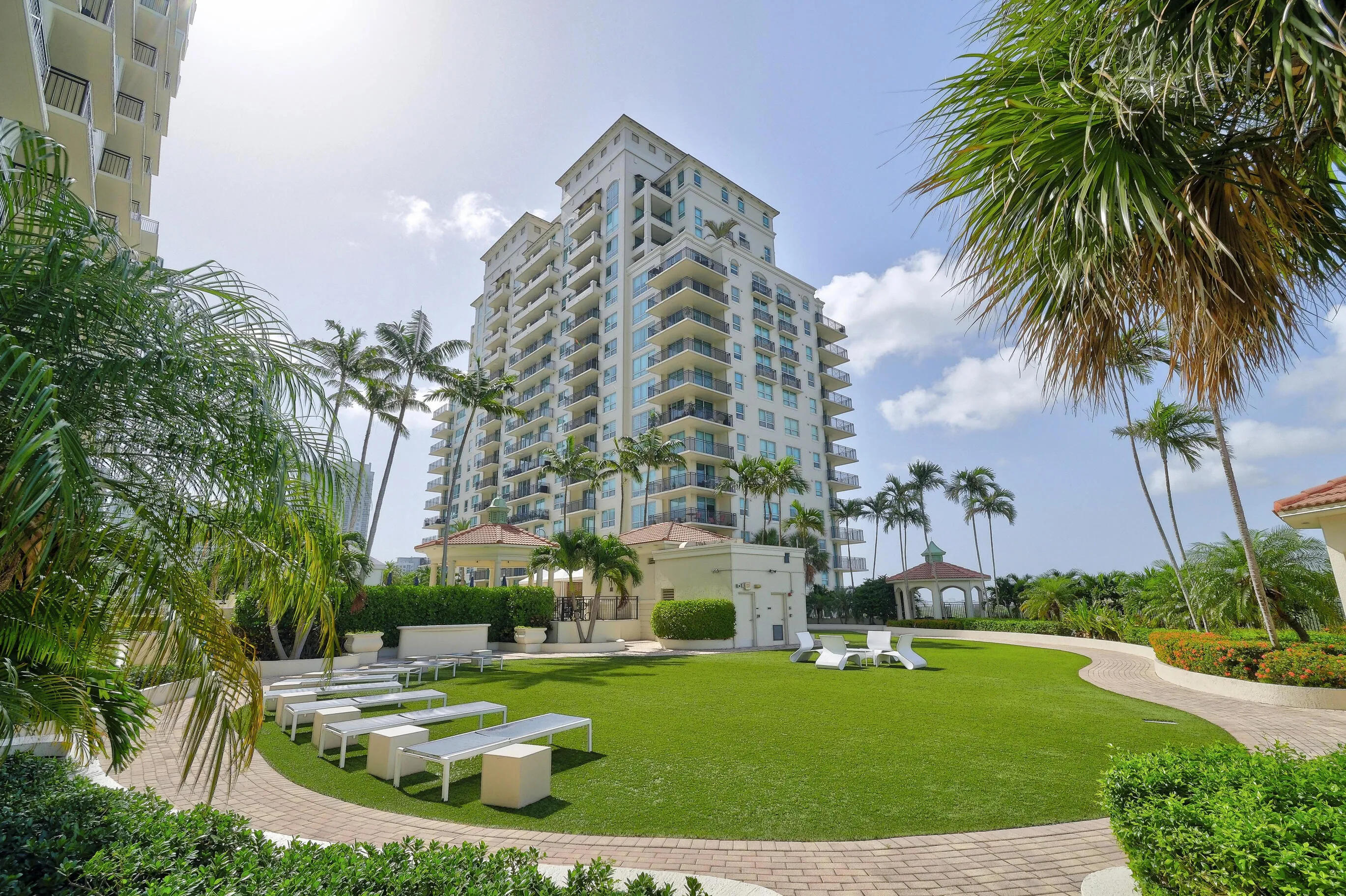 610 W Las Olas Blvd - The Symphony - Ft