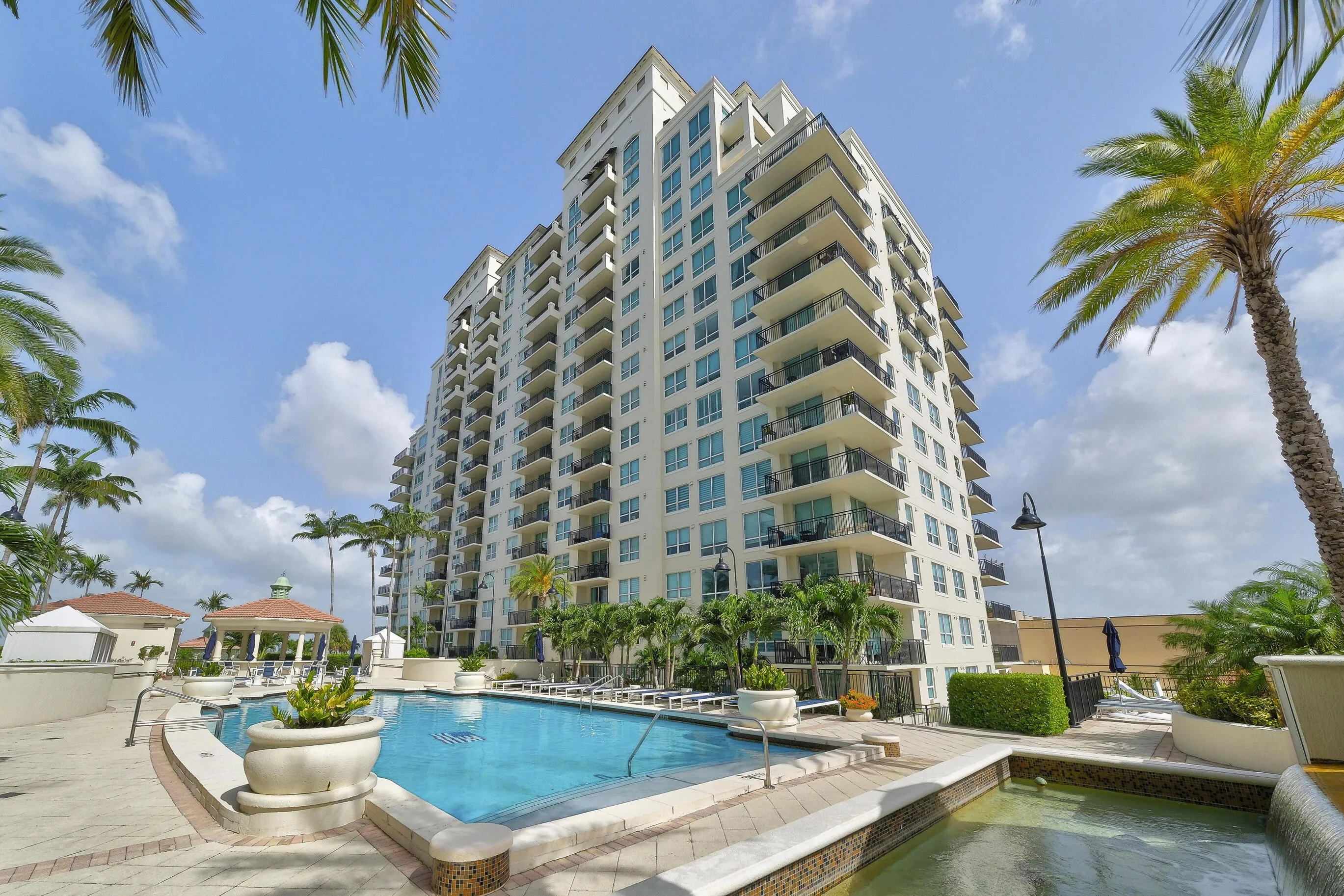 610 W Las Olas Blvd - The Symphony - Ft