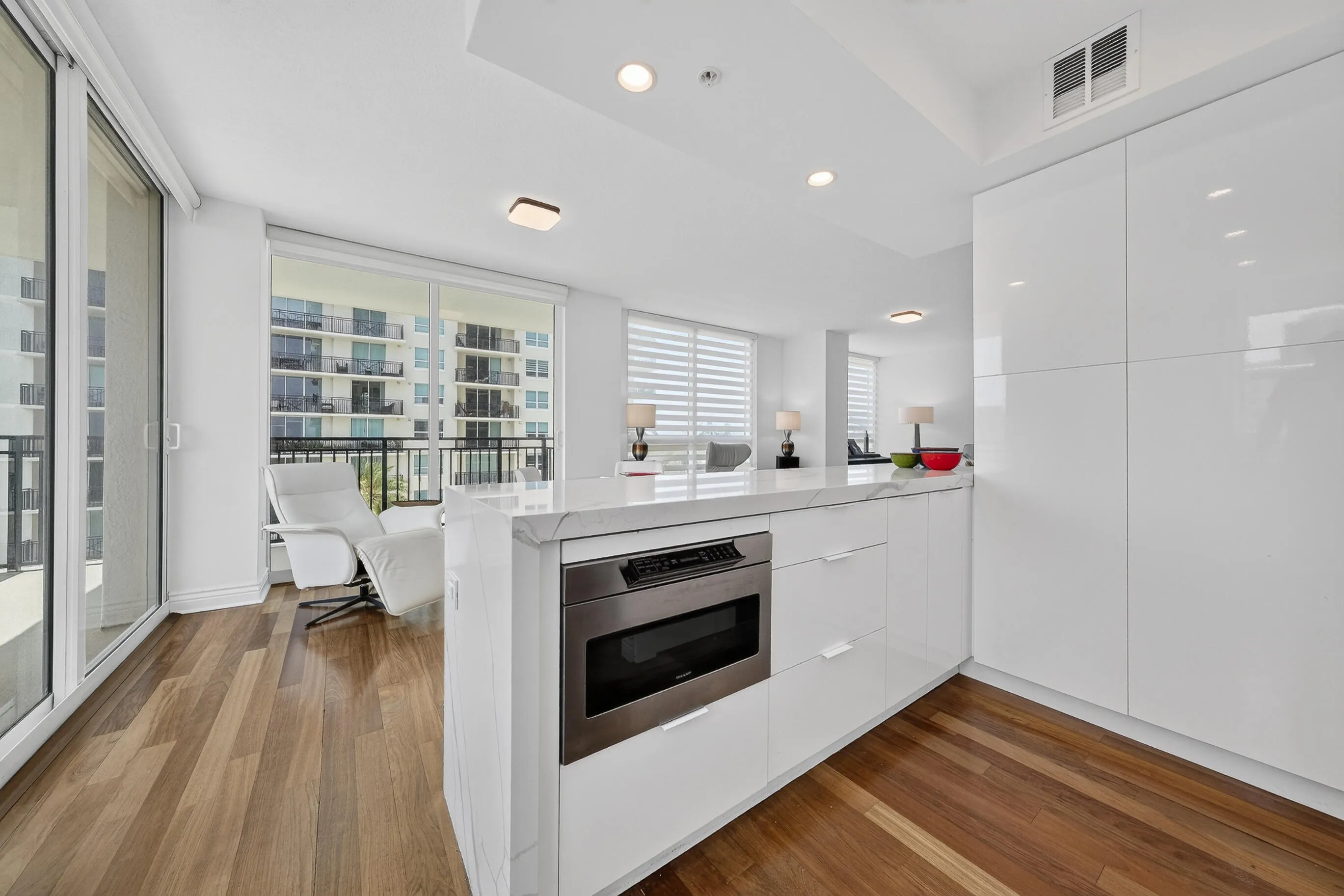 610 W Las Olas Blvd - The Symphony - Ft