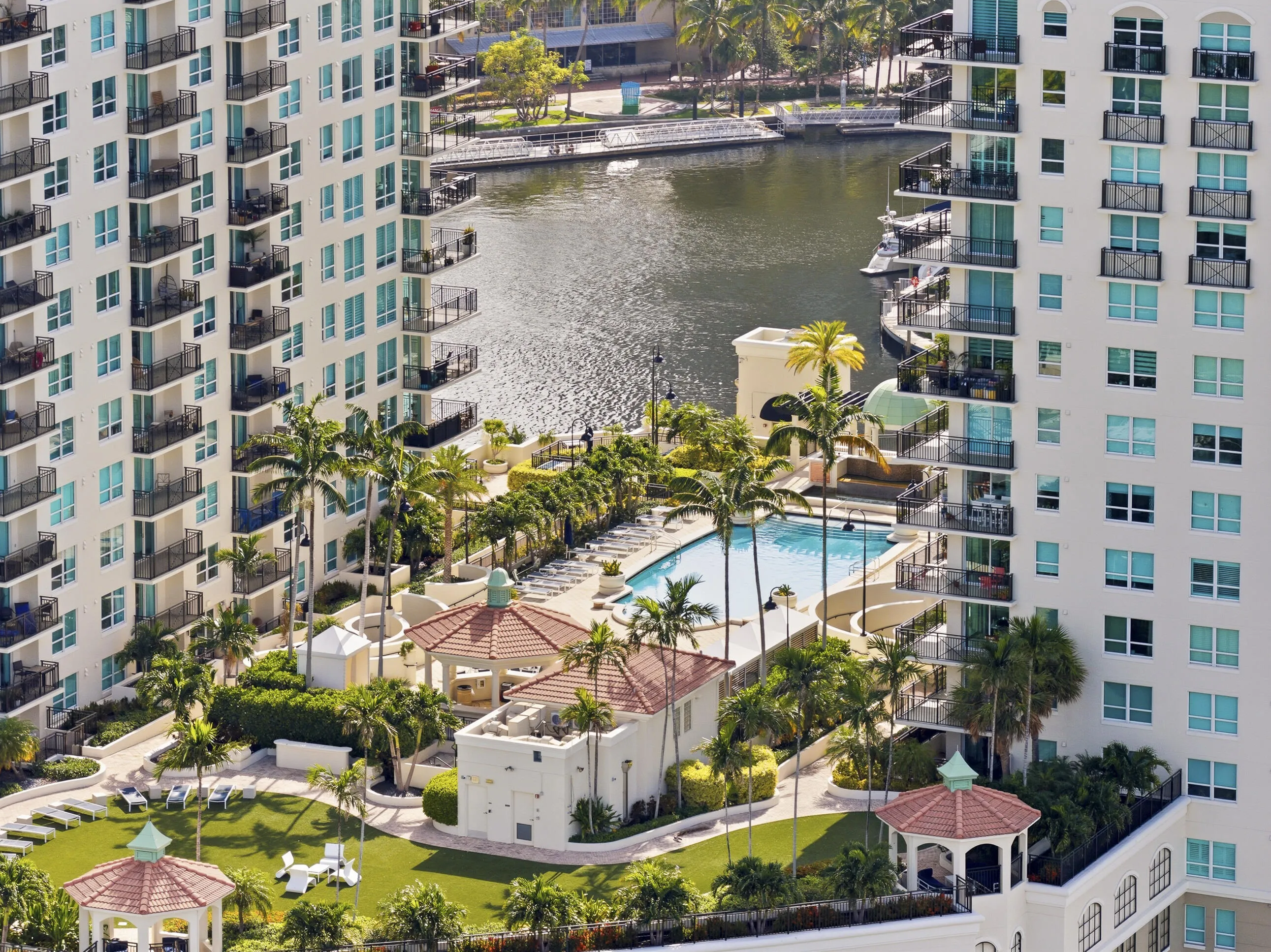 610 W Las Olas Blvd - The Symphony - Ft