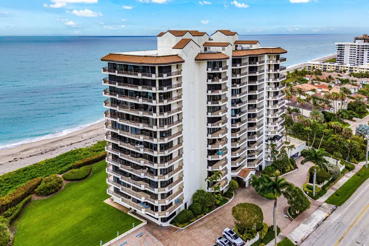 039-800OceanDrive-204-JunoBeach-FL-33408