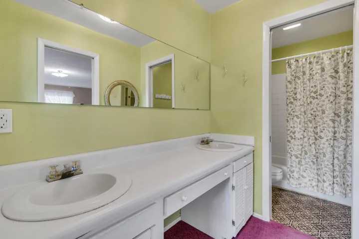 Shower/tub combo