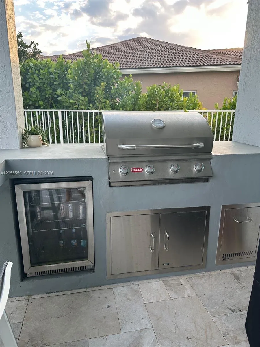 Property photo 44