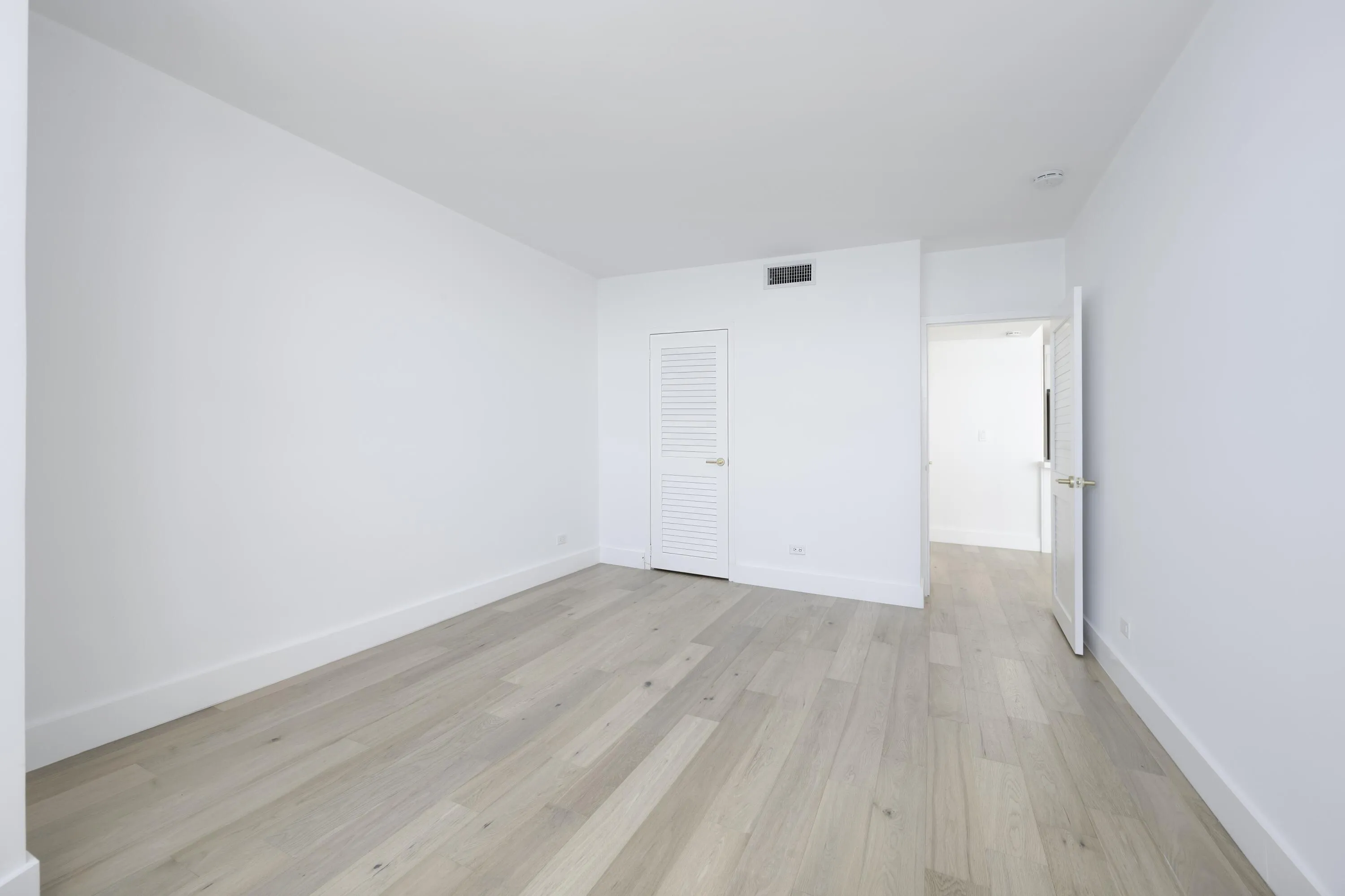 2800 N Flagler Dr Apt 709 West-print-010