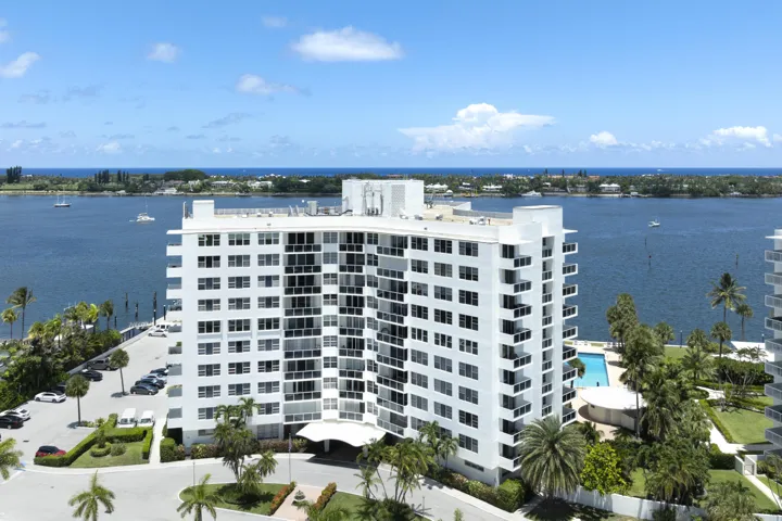 2800 N Flagler Dr Apt 709 West-print-013