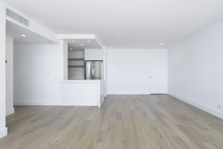 2800 N Flagler Dr Apt 709 West-print-005