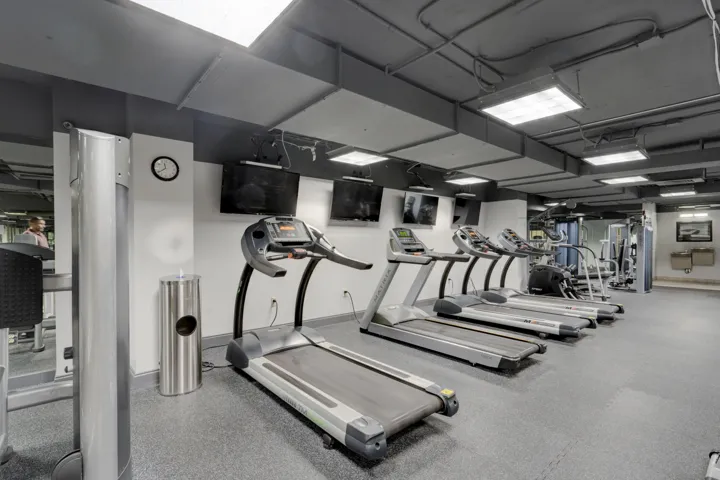 3020 Northeast 32nd Ave unit 606-35