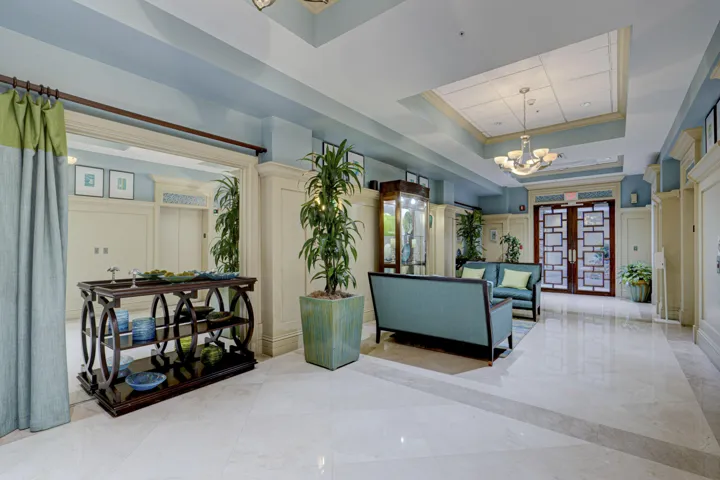 3020 Northeast 32nd Ave unit 606-36
