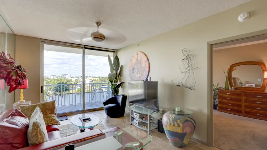 3020 Northeast 32nd Ave unit 606-10
