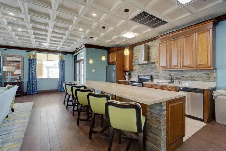 3020 Northeast 32nd Ave unit 606-38